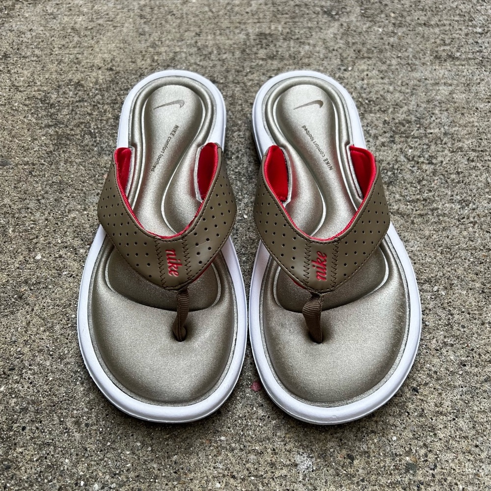 WMNS NIKE COMFORT THONG LIGHT PINK MAGENTA MEDIUM TAN GREY WHITES CORAL FOOTBED - Picture 4 of 14